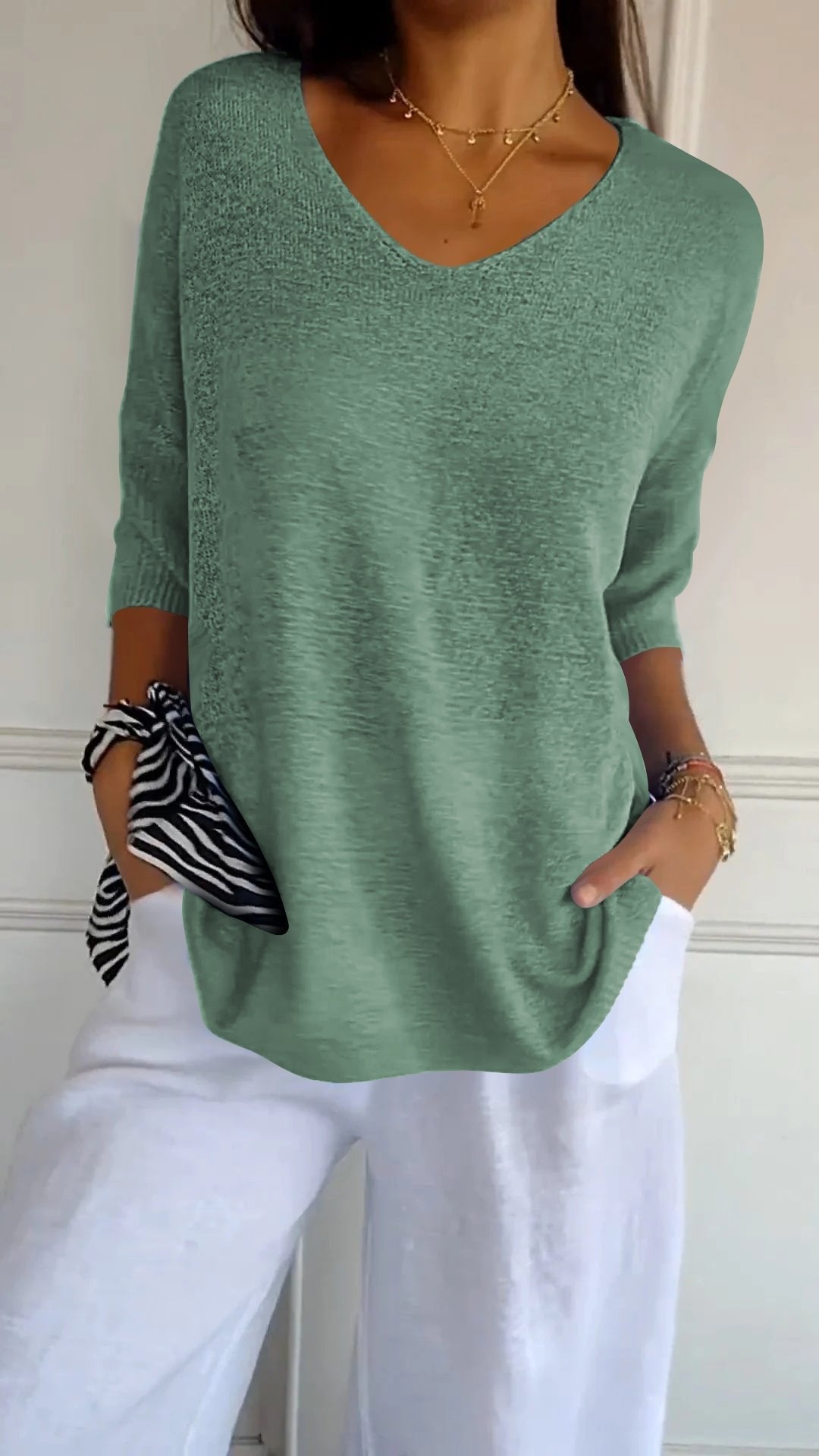 Kit 3 Blusas Luna® em Malha Leve – Decote V — Iris Bela
