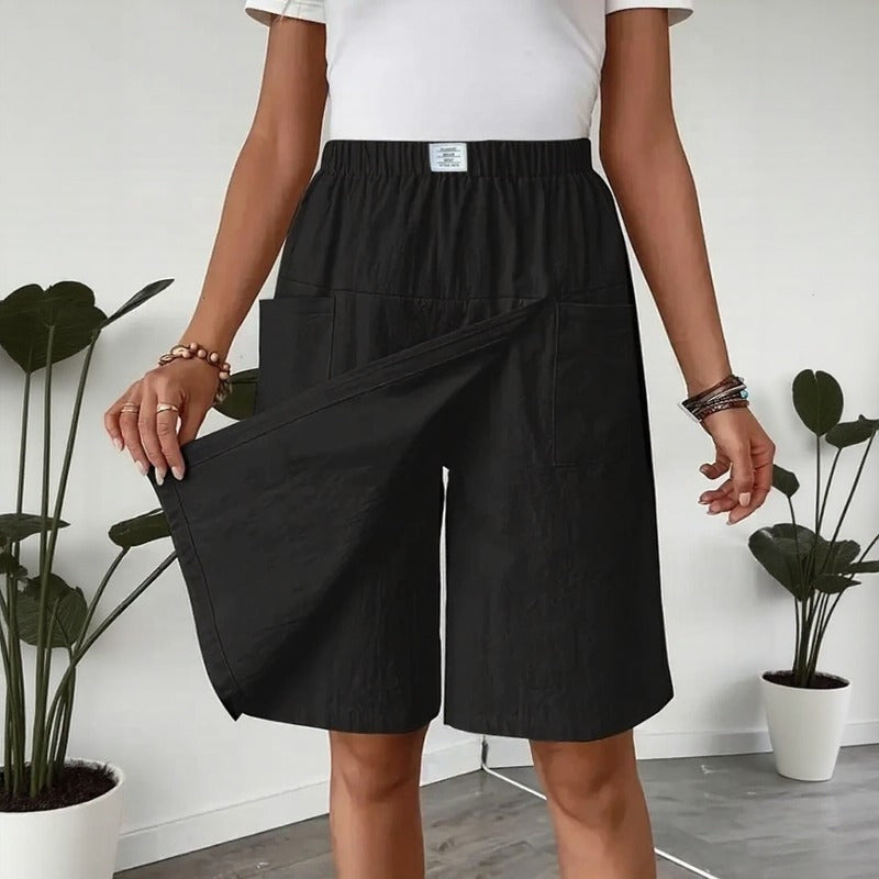 Shorts Saia Celenne Preto